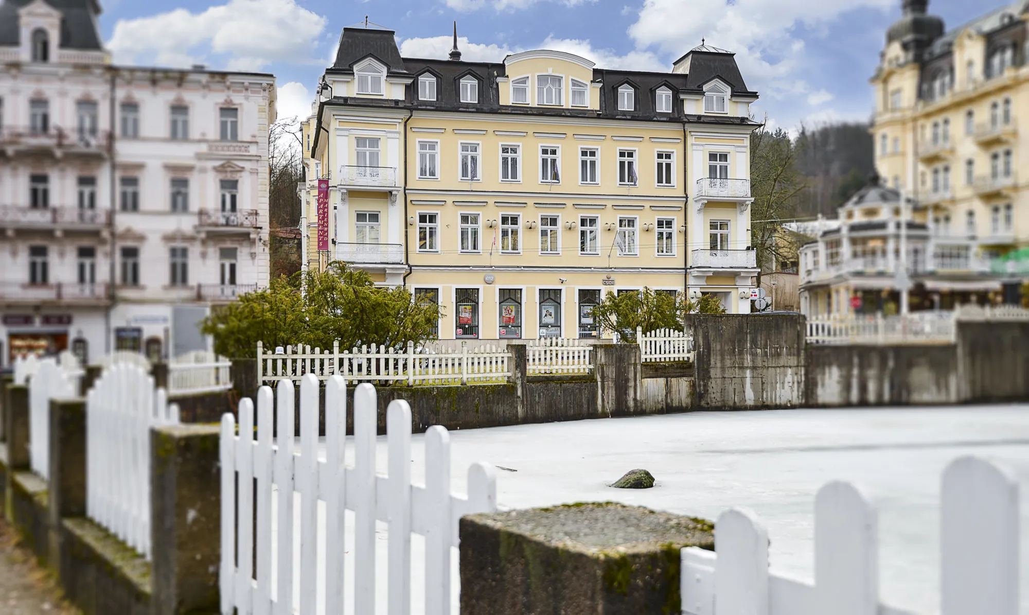 Comfort double room with street view at Apartments Central Park Marienbad